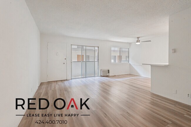 Foto del edificio - 7067 Hawthorn Ave