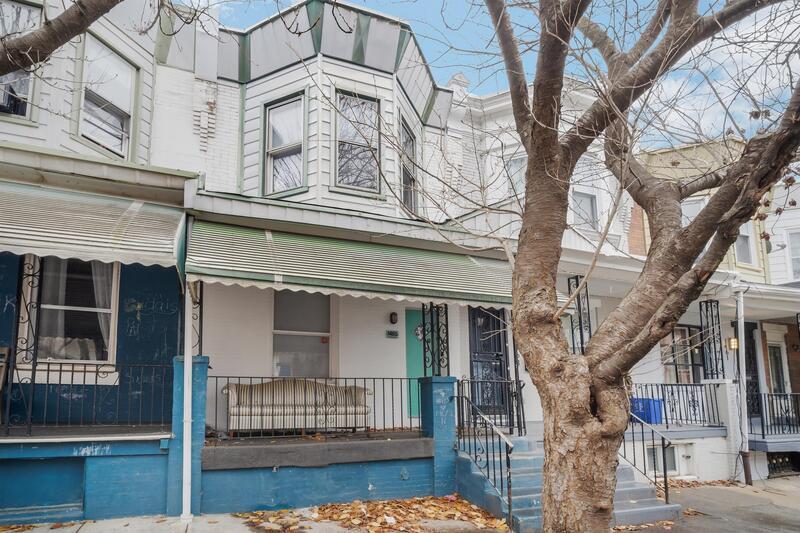 Primary Photo - 1465 N Felton St