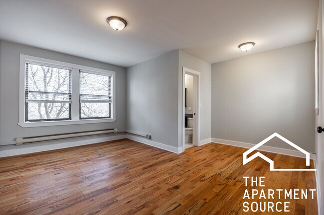 Foto del edificio - 4546 N Damen Ave