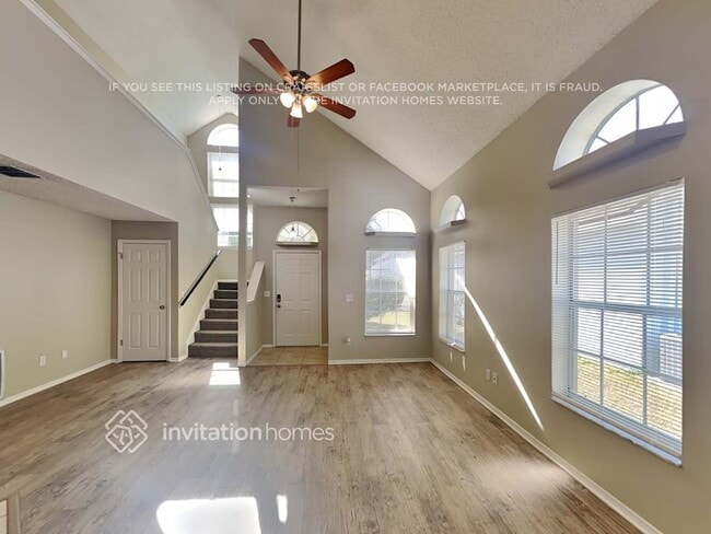 Foto del edificio - 1007 Vannessa Dr