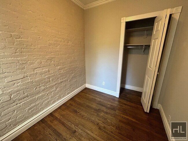 Building Photo - E 13TH ST.