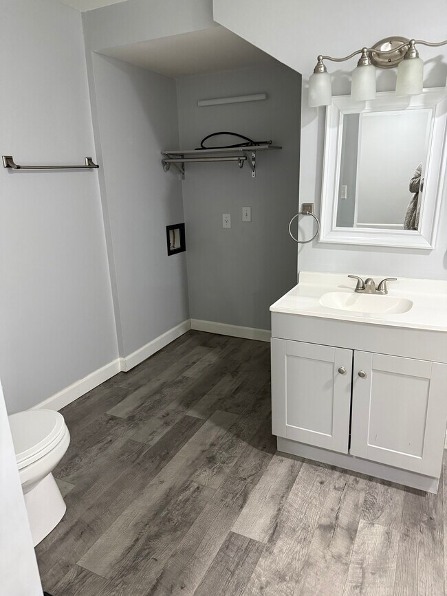 Foto del edificio - 67 W 2nd St