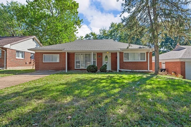 Building Photo - 7346 Canton Ave