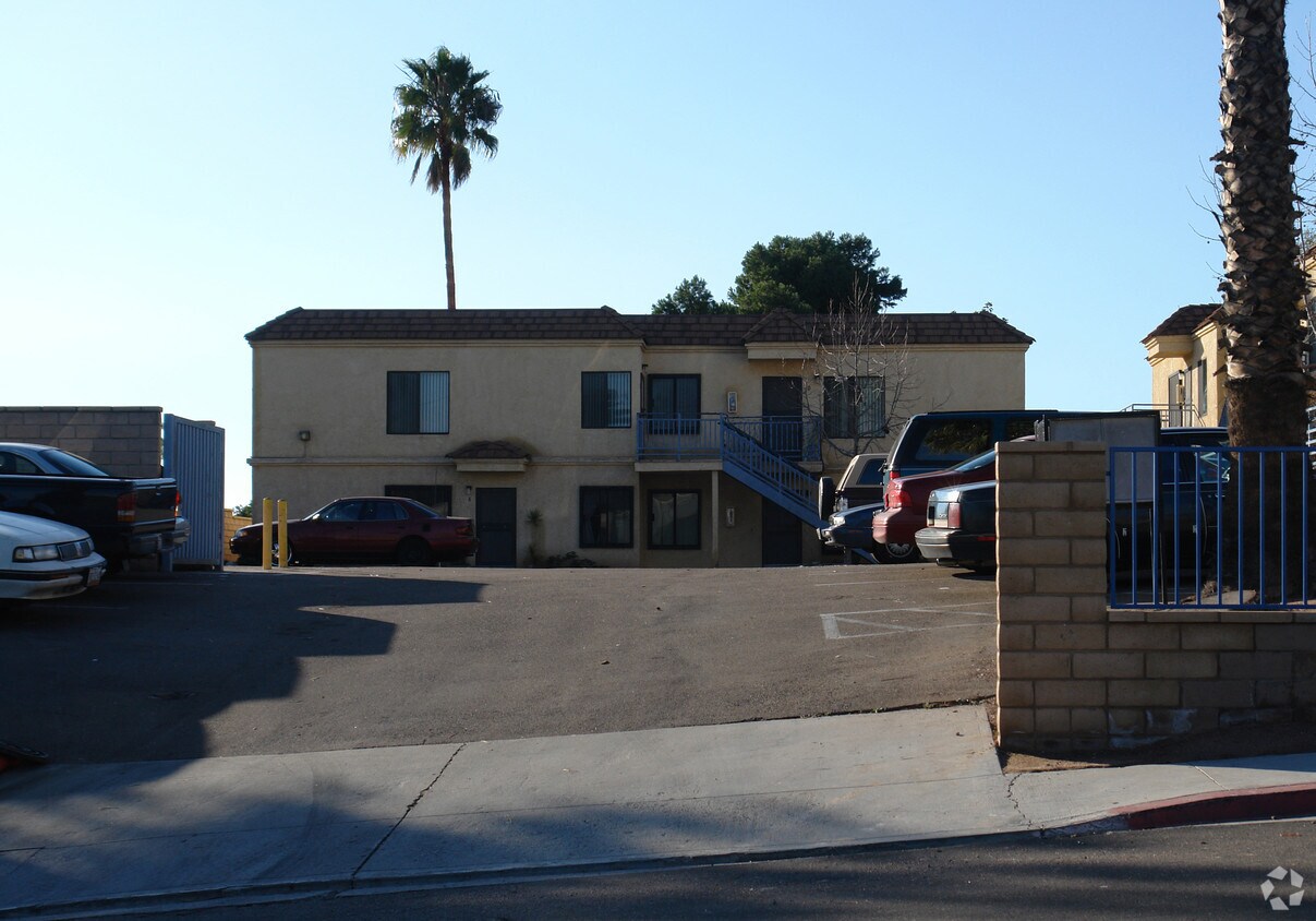 Building Photo - 125 Averil Dr