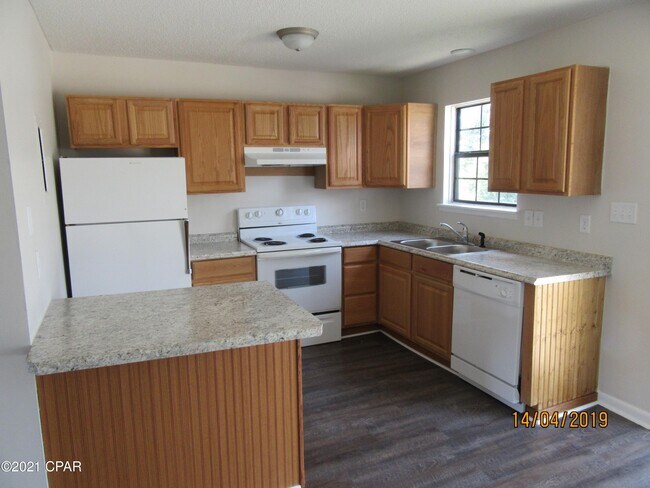 Foto del edificio - 2750 W 12th St