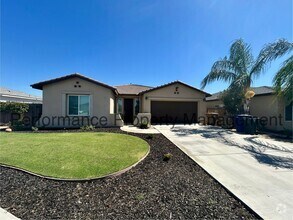 Building Photo - 2505 Mercedes Dr