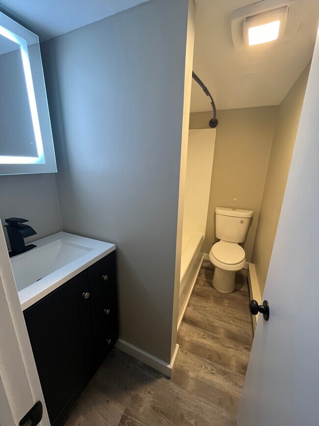 Foto del edificio - 800 Avenue B