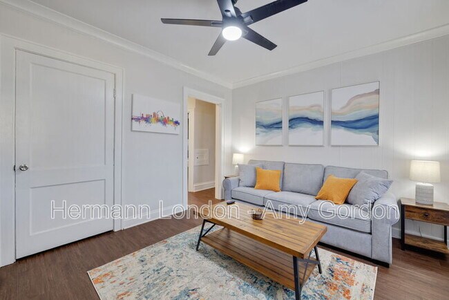 Foto del edificio - 6024 Dewey Ave