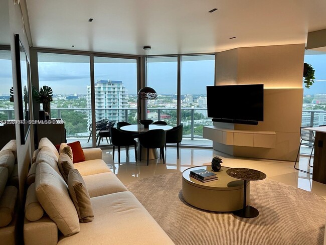 Foto del edificio - 488 NE 18th St