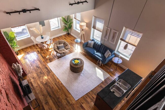 Foto del edificio - 400 E 13th St