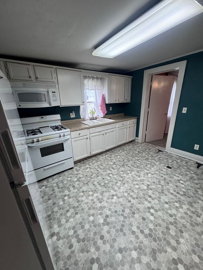 Foto del edificio - Updated South End 3 Bedroom