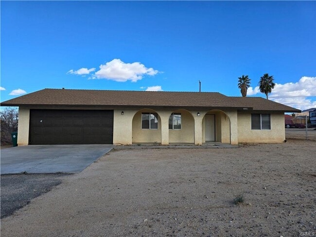 Building Photo - Serene 2 Bedroom 1 Bathroom Home