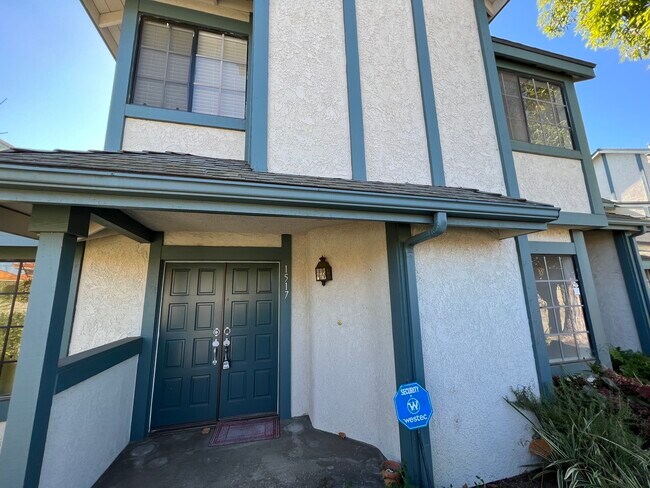 entry - 1517 W Nottingham Ln