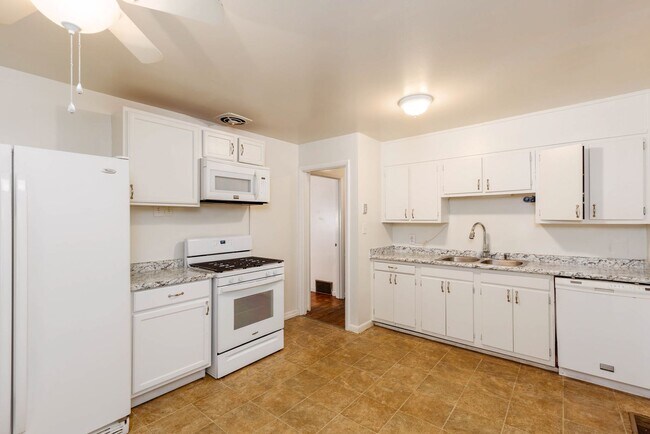 Foto del edificio - 3/2 Near Downtown and Homewood