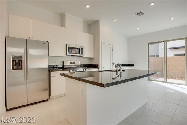 Foto del edificio - 2657 Conifer Canyon St