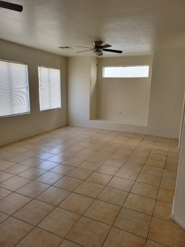 Building Photo - 6655 Majestic Pearl Pl