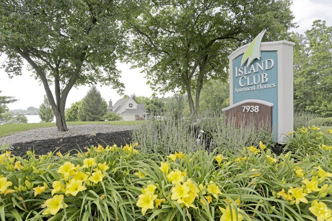 Firma - Loch Haven Apartments