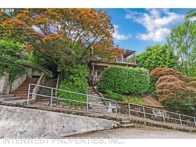 Foto del edificio - 1843 SW 16th Ave