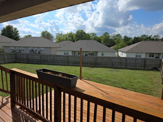 Building Photo - 120 Bailey Cir