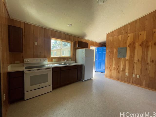 Building Photo - 55-473-473 Kamehameha Hwy