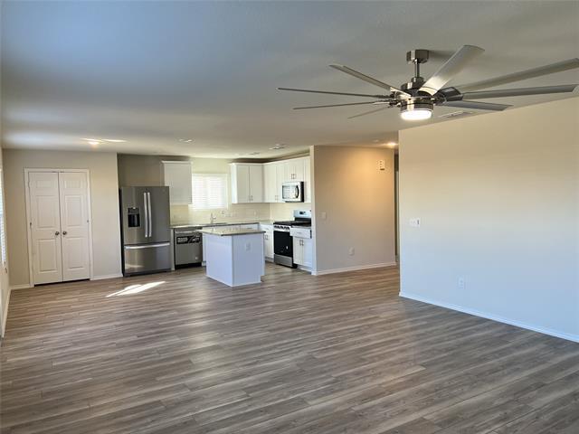 Foto del edificio - 16020 Pious Dr