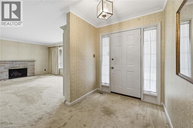 Building Photo - 1087 Linbrook Rd