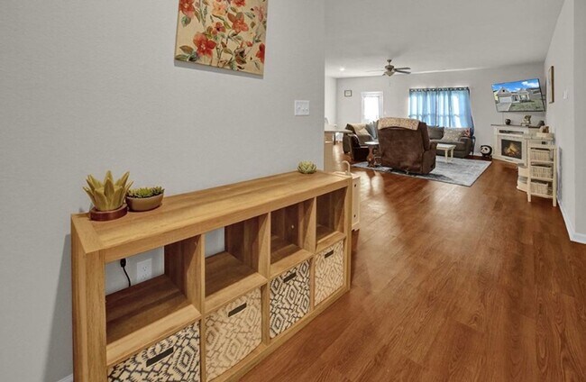Foto del edificio - Coming Soon For Rent in Springville!