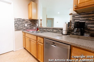 Building Photo - 11216 Vollmer Ln