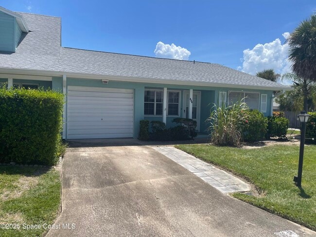 Building Photo - 333 Emerald Dr W