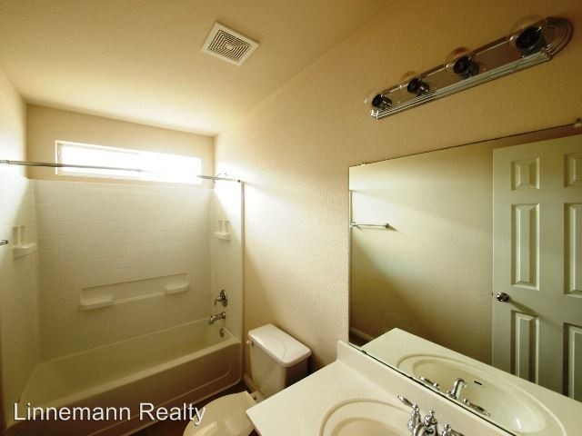 Building Photo - 4 br, 2 bath House - 611 Constellation Drive