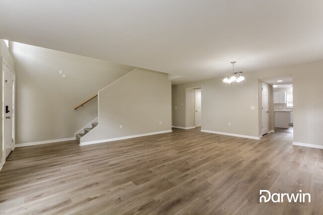 Building Photo - 1602 Sterns Dr