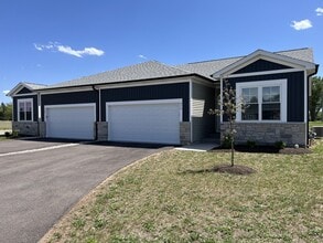 Building Photo - 970 Partridge Cir