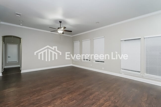 Foto del edificio - 612 E Parks Ave