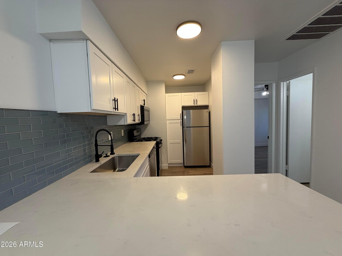 Photo - 302 E Monte Vista Rd (Phoenix, AZ)