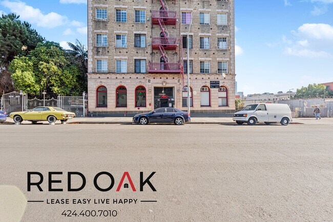 Foto del edificio - 744 1/4 Beacon Avenue-309