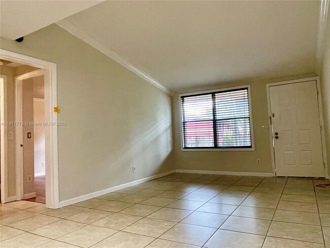 Foto del edificio - 7210 Southgate Blvd