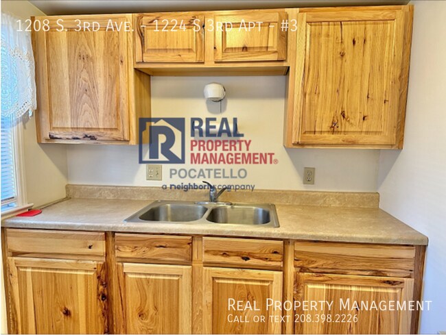 Building Photo - 2 Bed 1 Bath apartment - Near ISU
