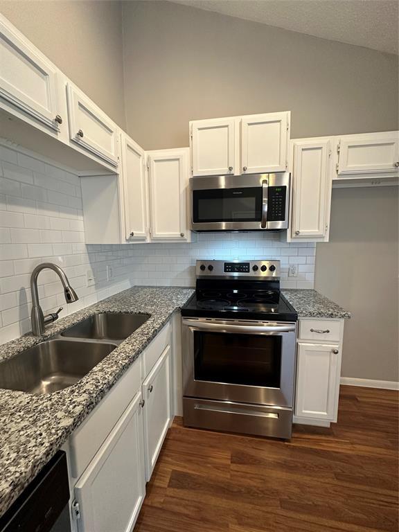 Foto del edificio - 3402 Hillstone Dr