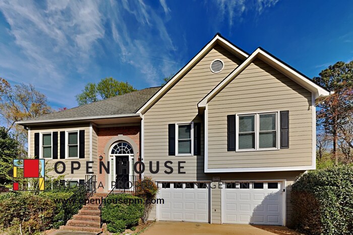 Primary Photo - 2054 Glenellen Dr NW, Kennesaw