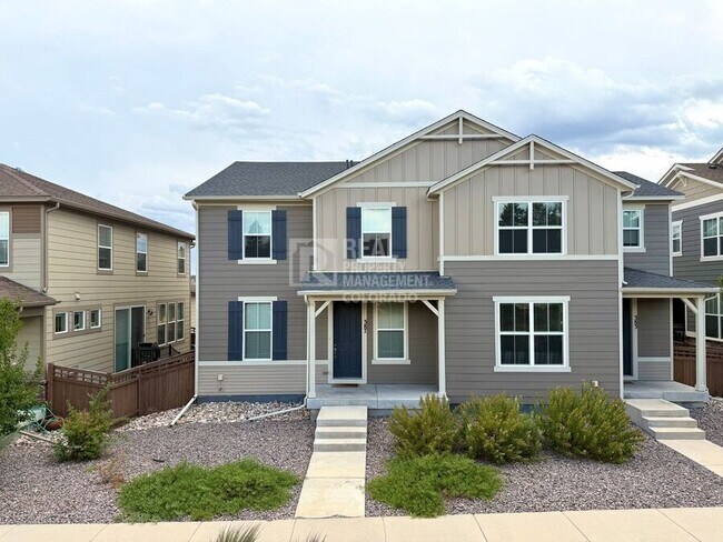 Building Photo - 387 Courtfield Wy