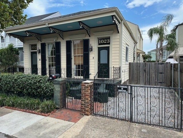 Front porch and off street parking - 1023 General Taylor (New Orleans, LA)