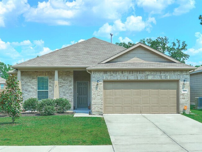 Foto del edificio - 4201 Amber Ruse Dr