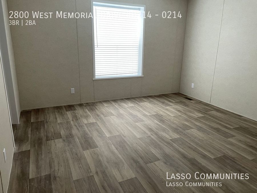 Foto del edificio - 2800 W Memorial Dr