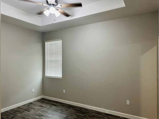 Bedroom - 1007 Sugar Garden Ave