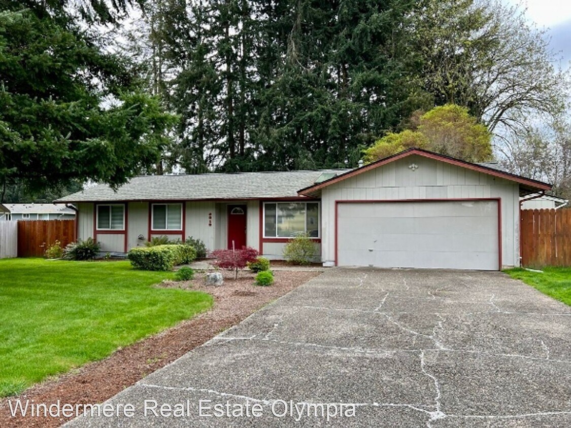 Primary Photo - 3 br, 2 bath House - 3919 Woodlawn Dr SE