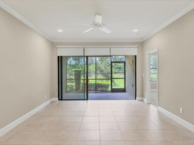 Building Photo - Unfurnished Annual Rental