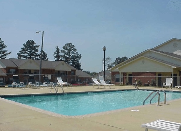 Piscina - Parkwood Apartments