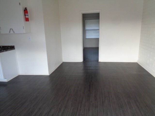 Foto del edificio - 864 E Chandler Blvd