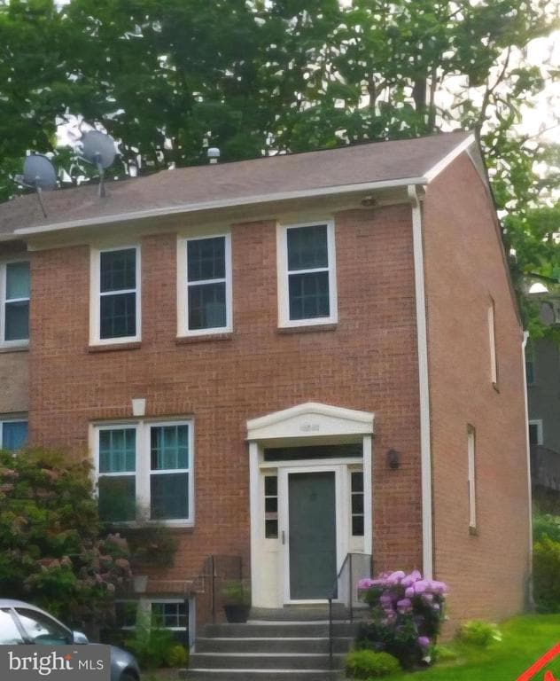 Building Photo - 10520 Pine Haven Terrace