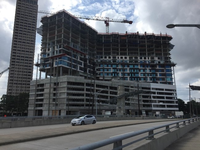 Building Photo - Vantage Med Center